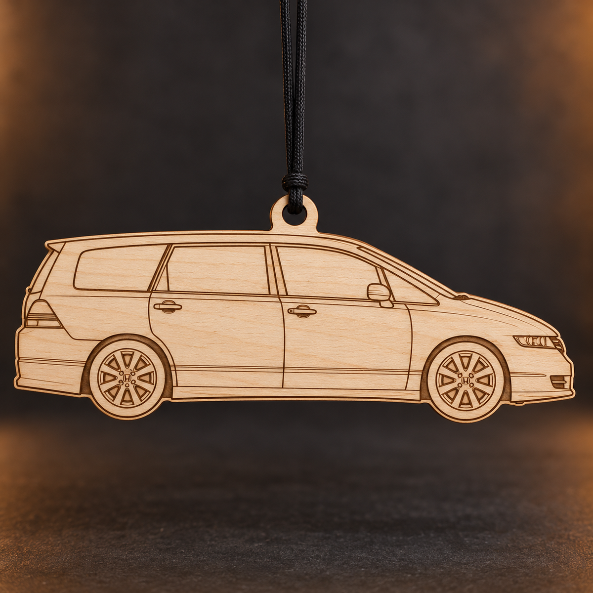 2005 Honda Odyssey (Japan) Minivan flat Birch Ply ornament with brown laser-engraved outlines
